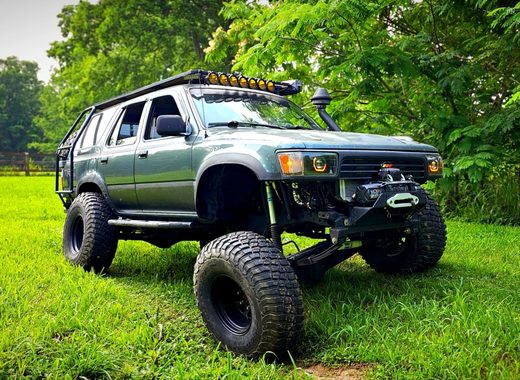 Complete Guide to Lifted 2nd Gen 4Runner Upgrades and Performance