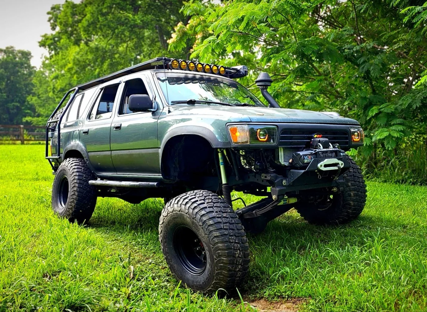 Complete Guide to Lifted 2nd Gen 4Runner Upgrades and Performance
