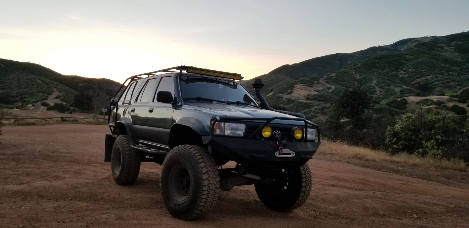The One-Truck. Solution: Build a 2nd Gen 4Runner That Doesnt suck